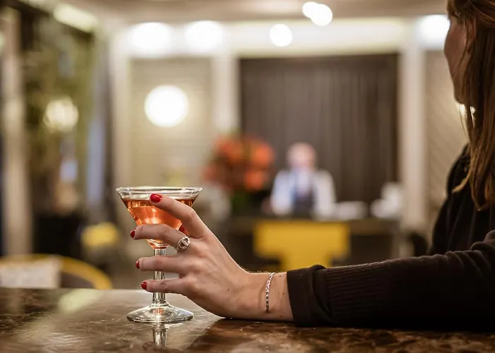 Hotel Le Marquis By Inwood Hotels